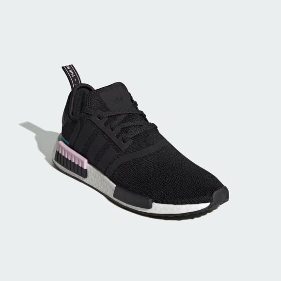 [NEW] Men\'s adidas NMD_R1 Shoes Black‎ IG3077 main image 6